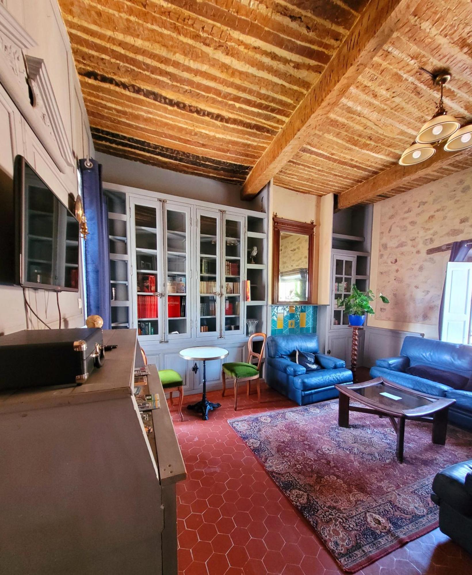 Au Puits De La Fontaine Hotel Tavernes Bagian luar foto